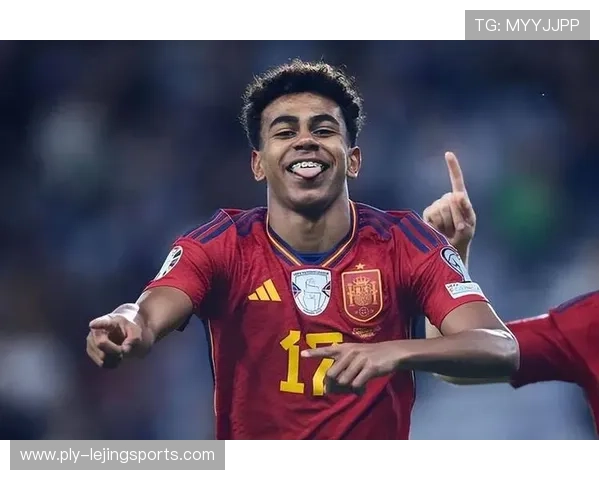 足球界姓莫的球星盘点 揭秘那些不为人知的莫姓球员故事